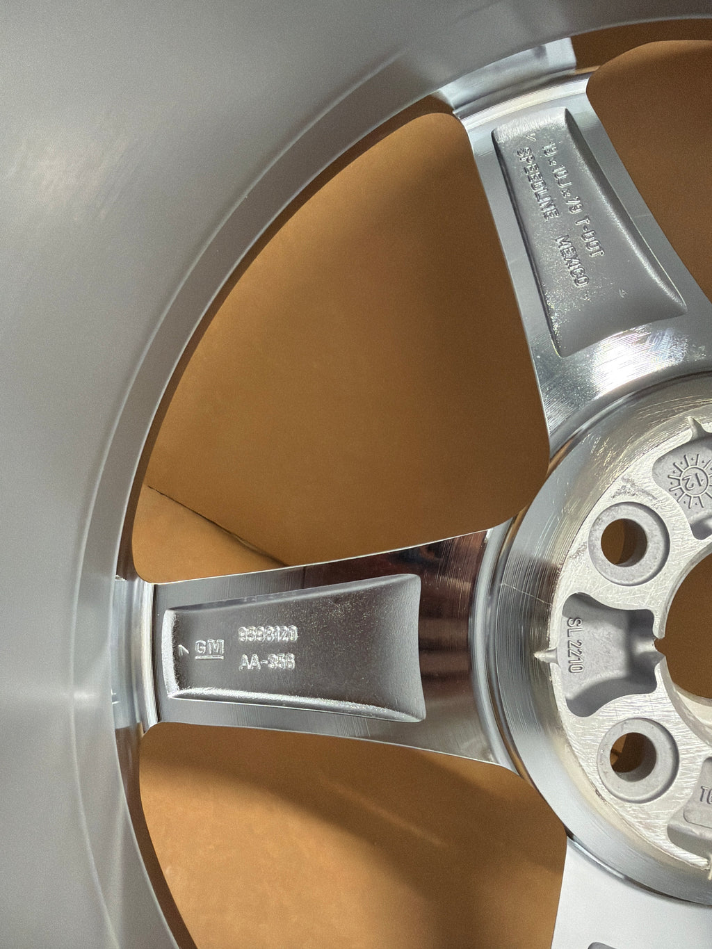 C6 Base OEM 5 Spoke *Blemish* 2011-2013 REAR