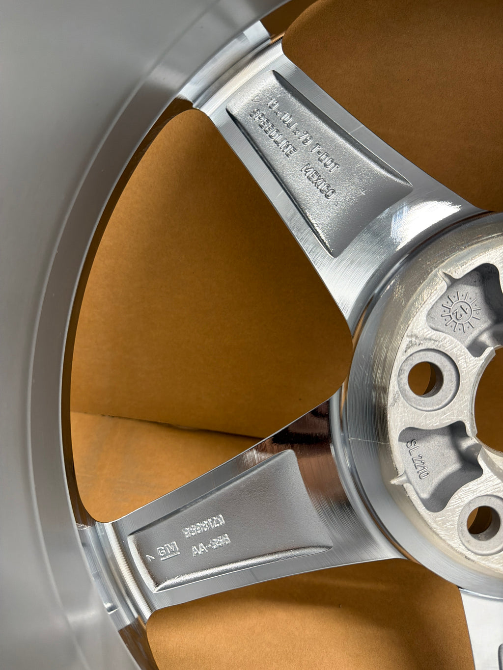 C6 Base OEM 5 Spoke *Blemish* 2011-2013 REAR