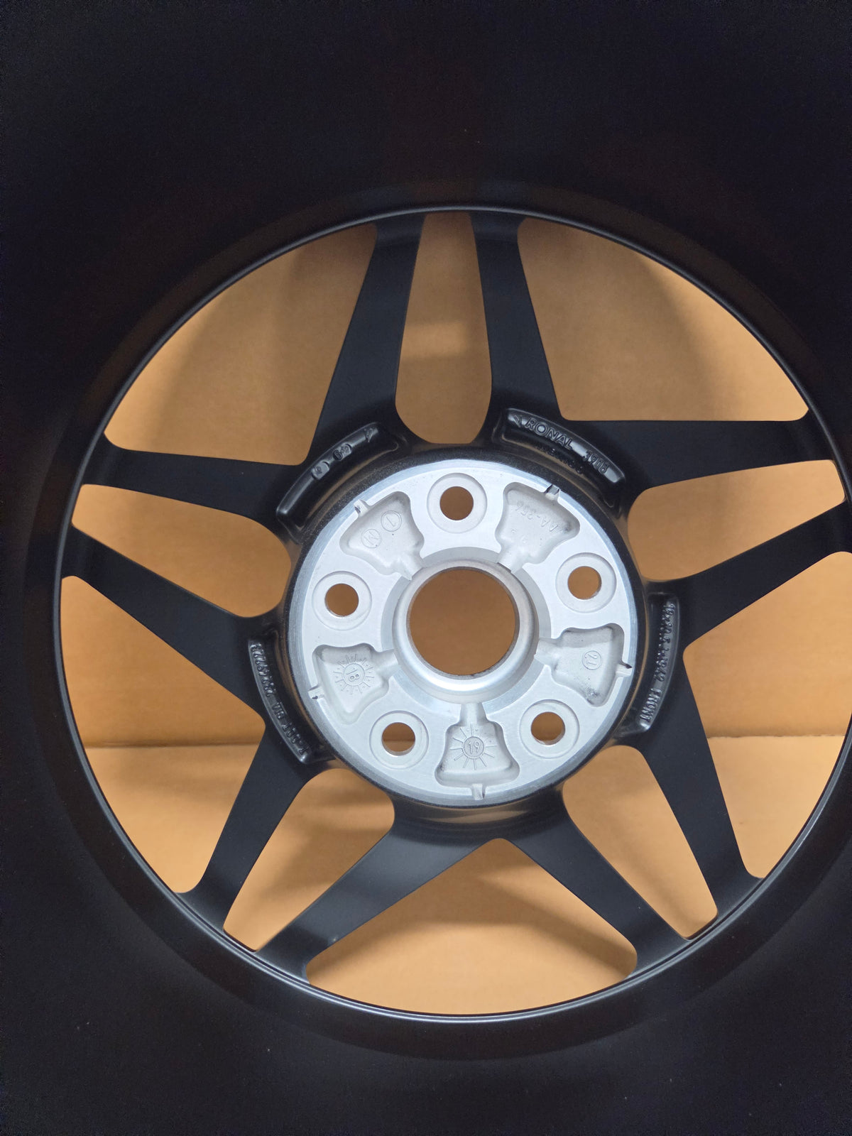 C7 Corvette ZR1 Satin Graphite Front Wheel *BRAND NEW GM*