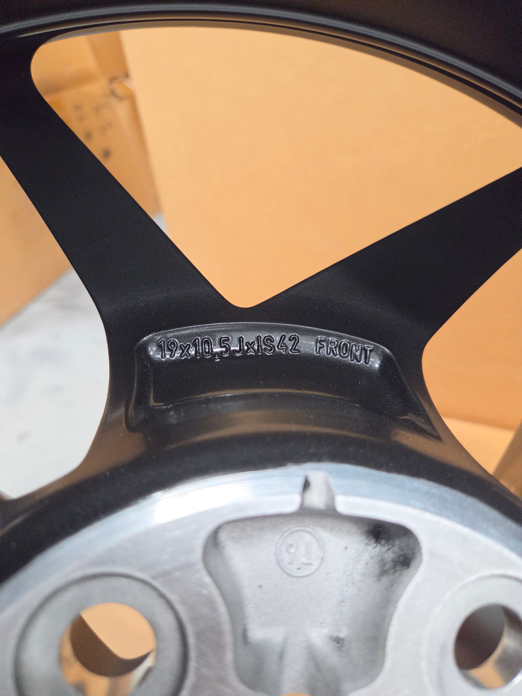 C7 Corvette ZR1 Satin Graphite Front Wheel *BRAND NEW GM*