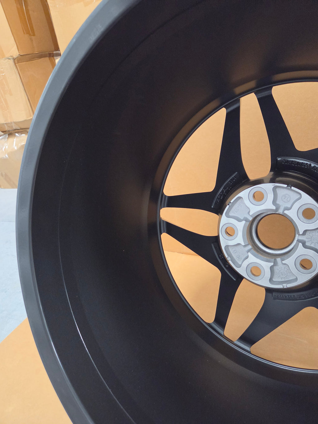 C7 Corvette ZR1 Satin Graphite Rear Wheel *BRAND NEW GM*