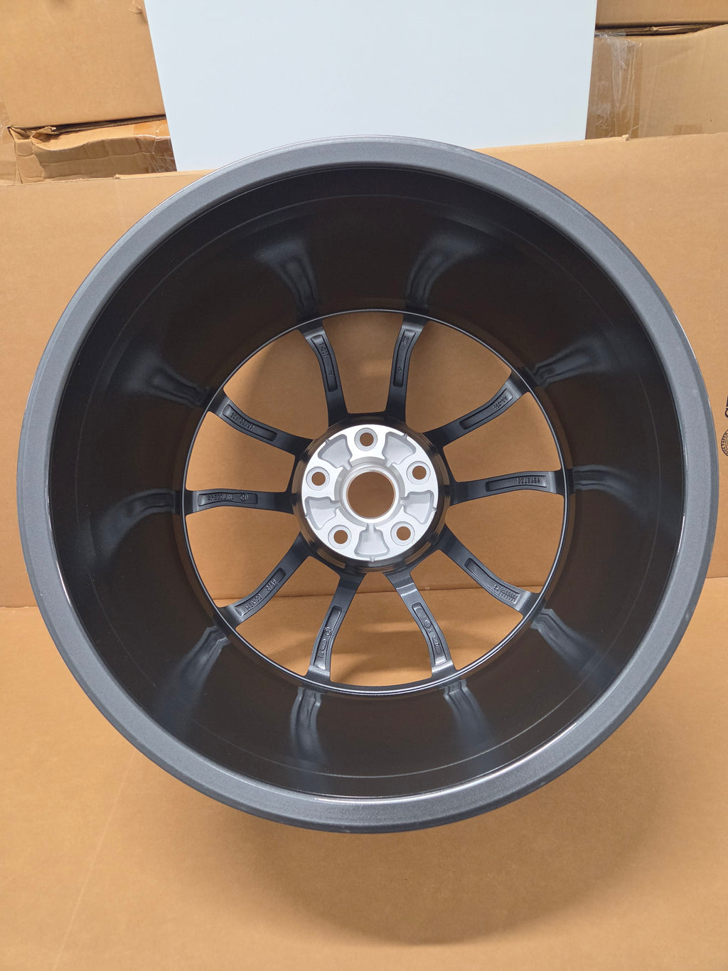 C6/C7 Corvette Cup Wheel Rear Machine Face w/ Gunmetal Inlay *BRAND NEW OEM GM*