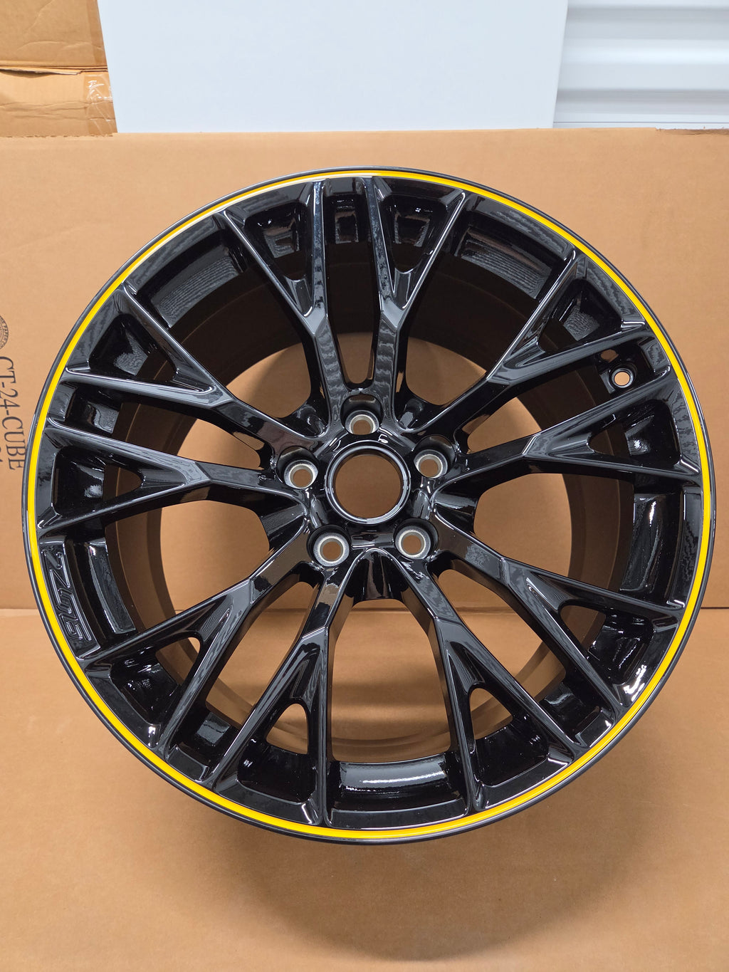 C7 Corvette Z06 Front Gloss Black/Yellow Stripe *Brand New OEM GM*